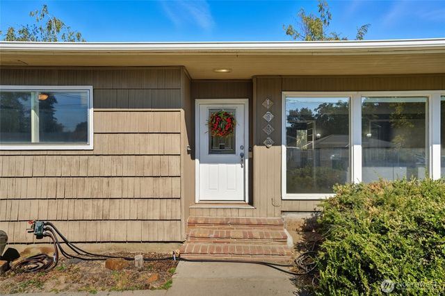 1535 J Street, Walla Walla, WA 99362