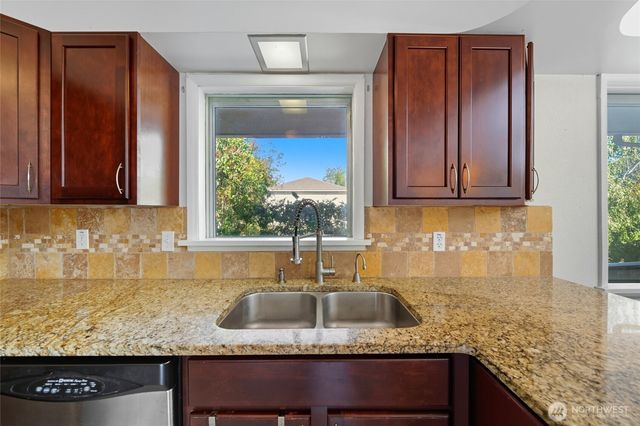 1535 J Street, Walla Walla, WA 99362