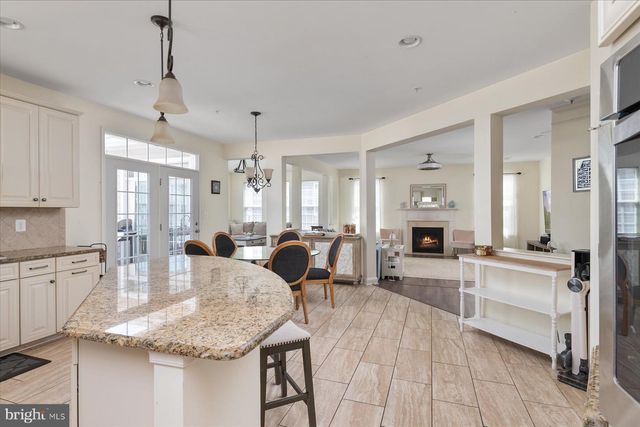 512 WHINSTONE DR, Reisterstown, MD 21136