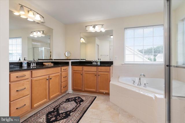 512 WHINSTONE DR, Reisterstown, MD 21136