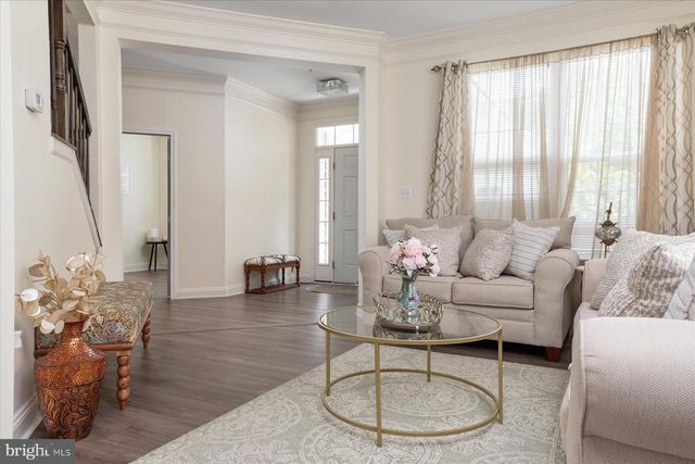 512 WHINSTONE DR, Reisterstown, MD 21136