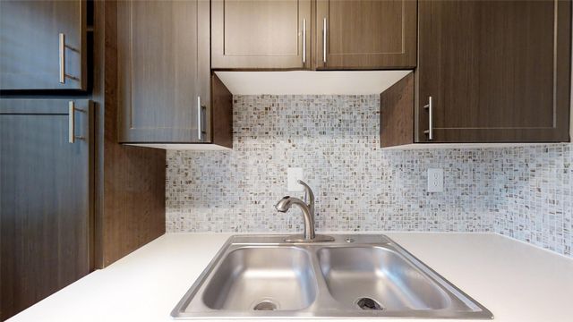 4710 Abbott Avenue 101, Highland Park, TX 75205