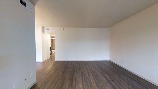 4710 Abbott Avenue 101, Highland Park, TX 75205