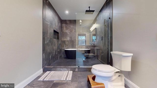 111 E CHELTENHAM BLVD, Linwood, NJ 08221