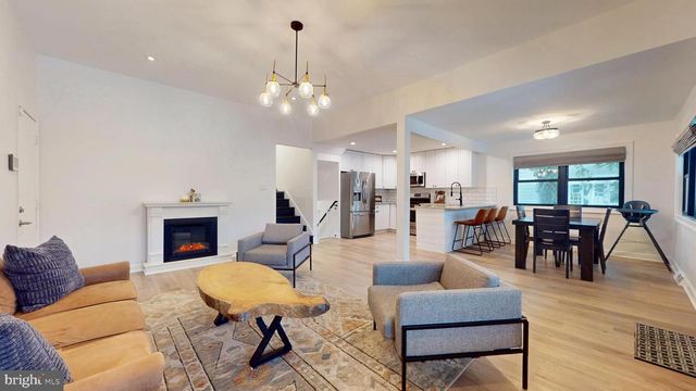 111 E CHELTENHAM BLVD, Linwood, NJ 08221