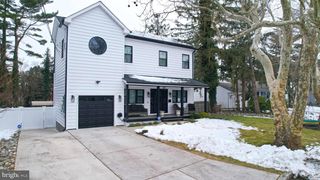 111 E CHELTENHAM BLVD, Linwood, NJ 08221