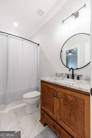 4824 Brown Cat Circle, Hahira, GA 31632