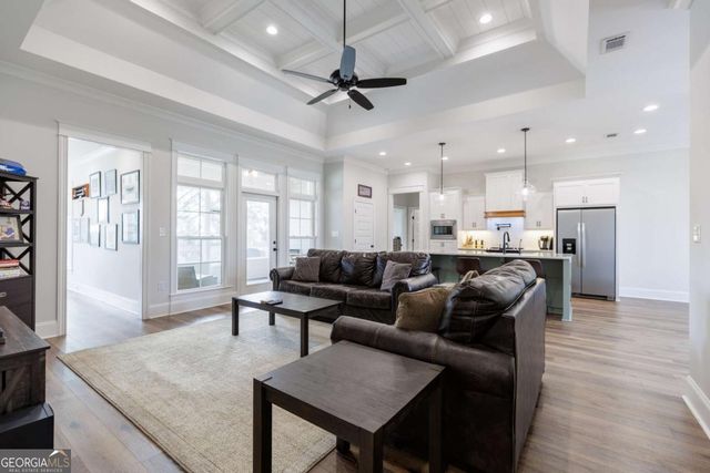 4824 Brown Cat Circle, Hahira, GA 31632