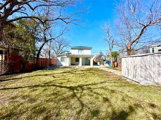 3024 E 12th ST, Austin, TX 78702