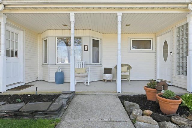 45 Horn Lane, Levittown, NY 11756