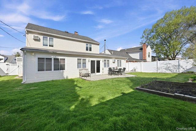 45 Horn Lane, Levittown, NY 11756