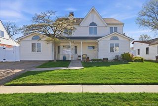 45 Horn Lane, Levittown, NY 11756