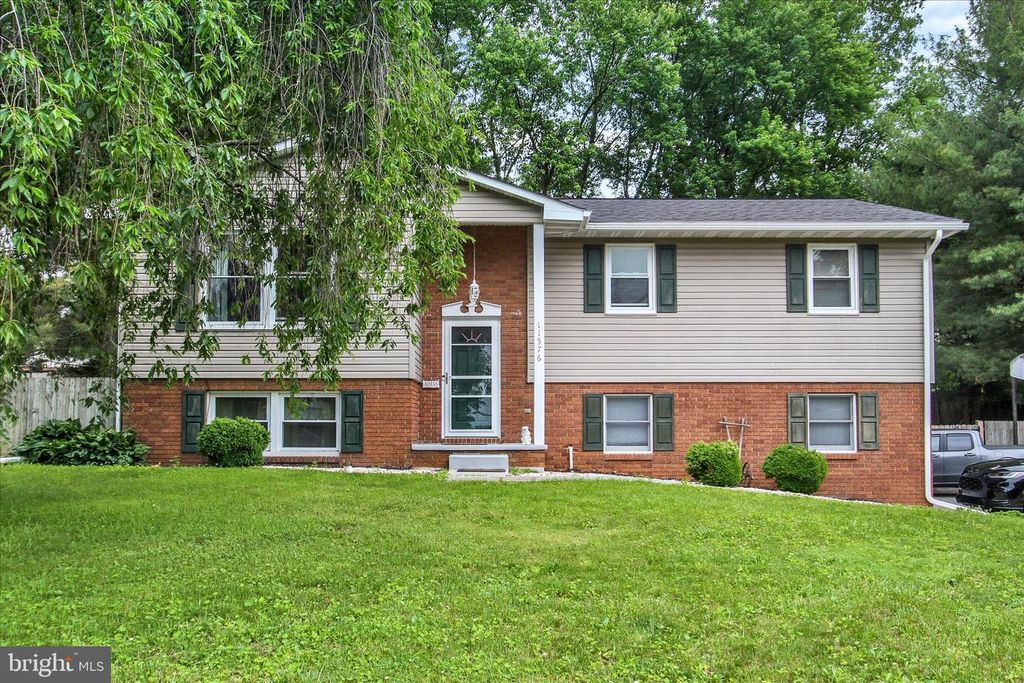 11576 OLD FORGE ROAD, Waynesboro, PA 17268
