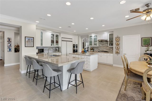 1821 Corta Bella Drive, Las Vegas, NV 89134