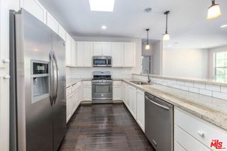 10639 WOODBRIDGE Street 303, Toluca Lake, CA 91602