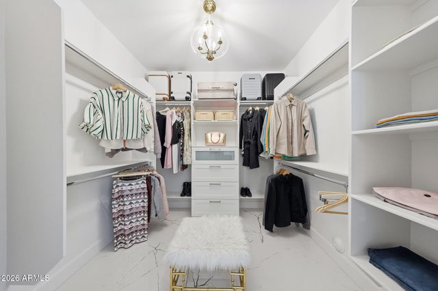 855 E MEAD Drive, Chandler, AZ 85249