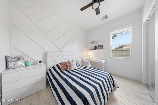 855 E MEAD Drive, Chandler, AZ 85249