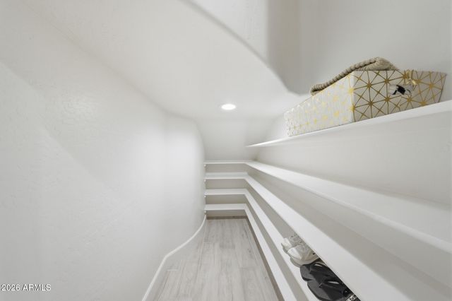 855 E MEAD Drive, Chandler, AZ 85249