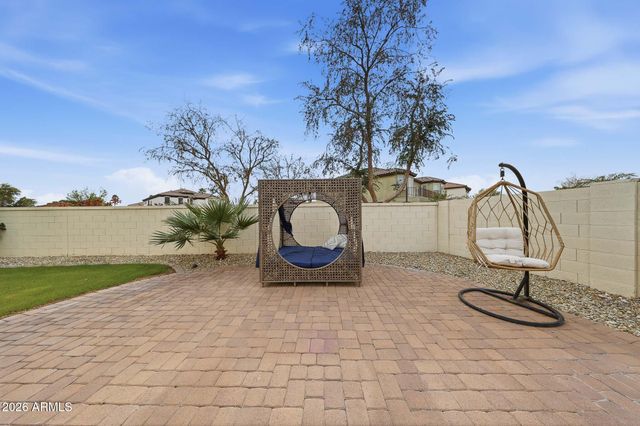 855 E MEAD Drive, Chandler, AZ 85249