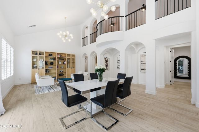 855 E MEAD Drive, Chandler, AZ 85249