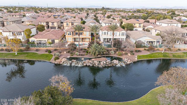 855 E MEAD Drive, Chandler, AZ 85249