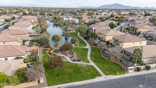 855 E MEAD Drive, Chandler, AZ 85249