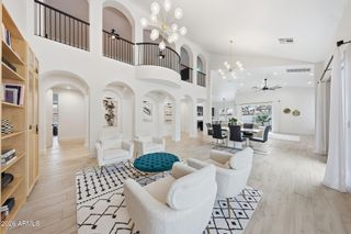 855 E MEAD Drive, Chandler, AZ 85249