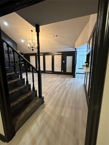 4007 West Valley Drive, Missouri City, TX 77459