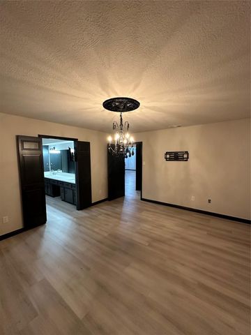 4007 West Valley Drive, Missouri City, TX 77459