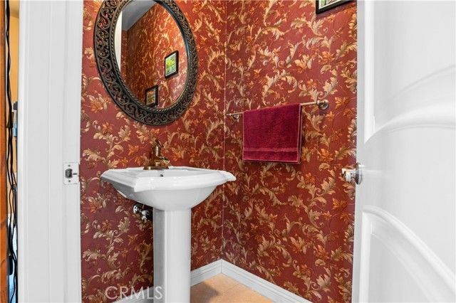 22175 Crusader, Canyon Lake, CA 92587