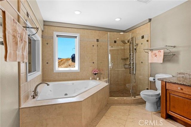 22175 Crusader, Canyon Lake, CA 92587