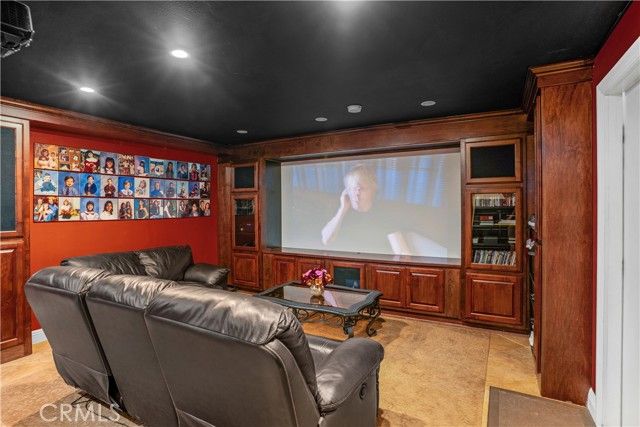 22175 Crusader, Canyon Lake, CA 92587