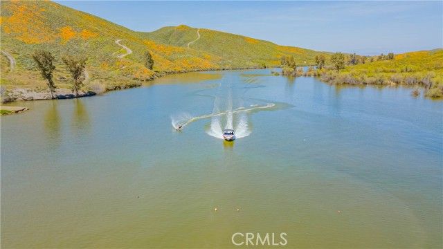 22175 Crusader, Canyon Lake, CA 92587
