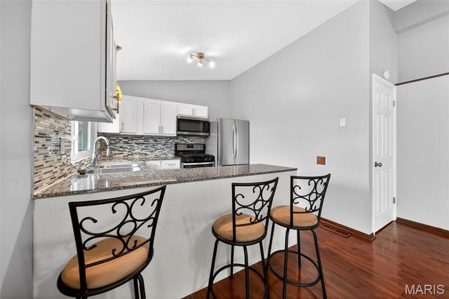 13545 New Halls Ferry Road, Florissant, MO 63033