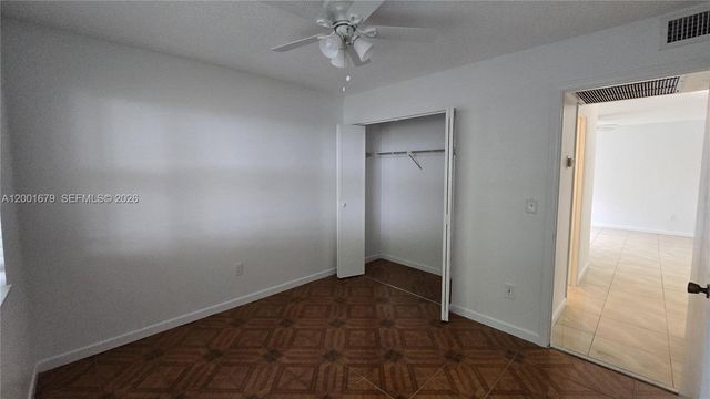 2605 W 67th Pl 23-10, Hialeah, FL 33016