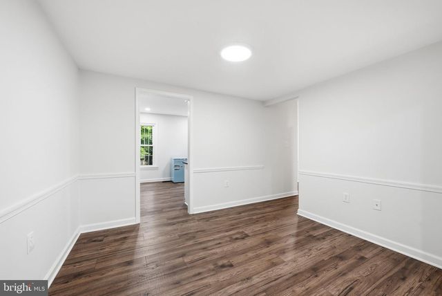 5862 KARA PL, Burke, VA 22015