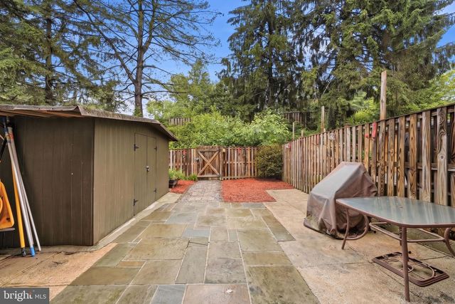 5862 KARA PL, Burke, VA 22015