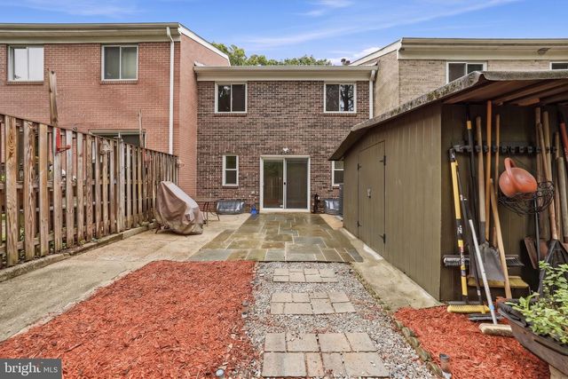 5862 KARA PL, Burke, VA 22015