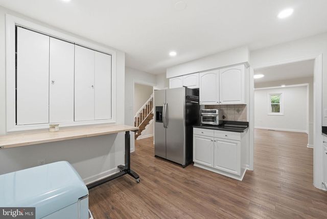 5862 KARA PL, Burke, VA 22015