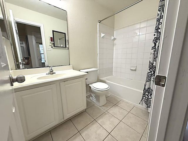 6135 Morningshire Ln, Houston, TX 77084