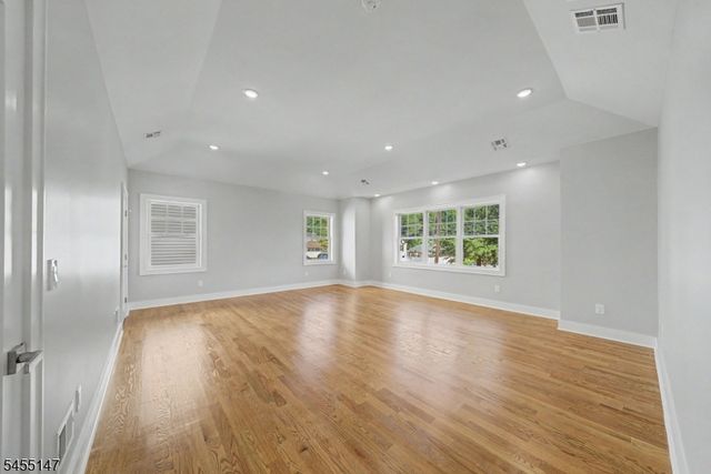 310 Halsey Rd, Parsippany-troy Hills Twp., NJ 07054