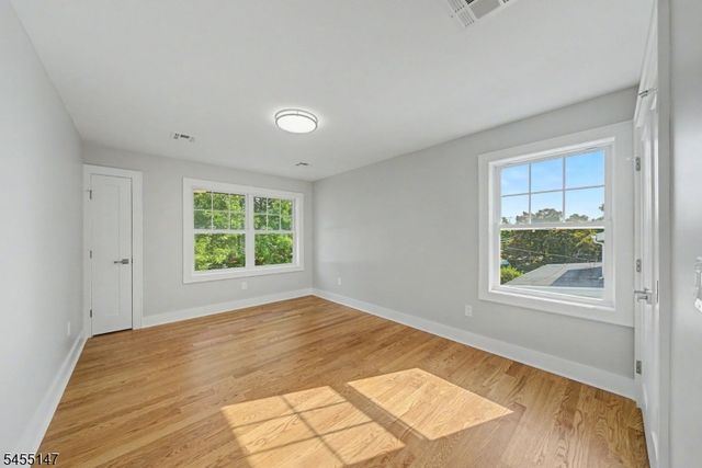 310 Halsey Rd, Parsippany-troy Hills Twp., NJ 07054