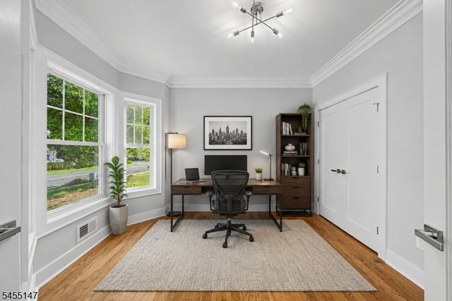 310 Halsey Rd, Parsippany-troy Hills Twp., NJ 07054