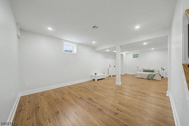 310 Halsey Rd, Parsippany-troy Hills Twp., NJ 07054