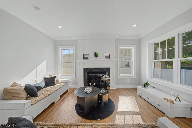 310 Halsey Rd, Parsippany-troy Hills Twp., NJ 07054