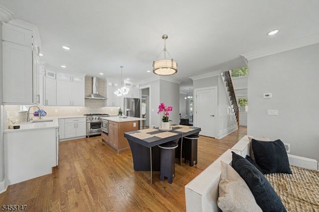 310 Halsey Rd, Parsippany-troy Hills Twp., NJ 07054