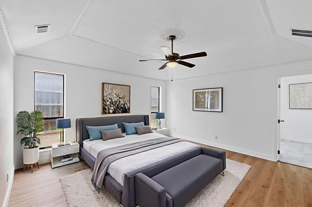 2258 Valley, Carrollton, TX 75006