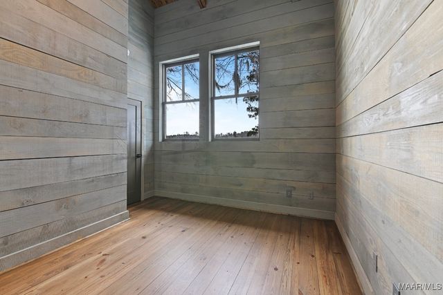 180 GRAYS FERRY Road, Titus, AL 36080