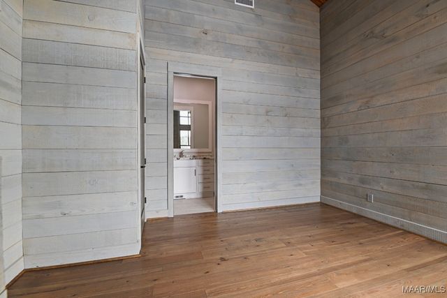 180 GRAYS FERRY Road, Titus, AL 36080