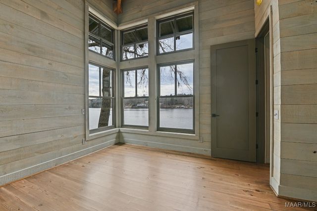 180 GRAYS FERRY Road, Titus, AL 36080